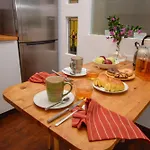 Seaside Family Townhouse - 100m From The Sea! Cascais