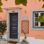 Apartman Seaside Family Townhouse - 100m From The Sea! Cascais