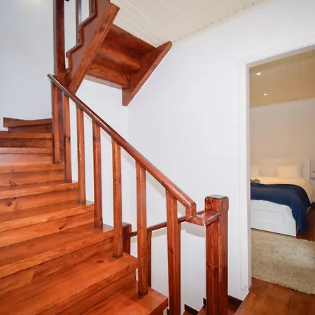 Seaside Family Townhouse - 100m From The Sea! *