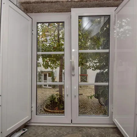 Seaside Family Townhouse - 100m From The Sea!