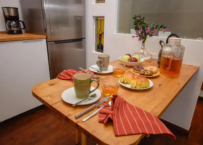 Seaside Family Townhouse - 100m From The Sea! カスカイス