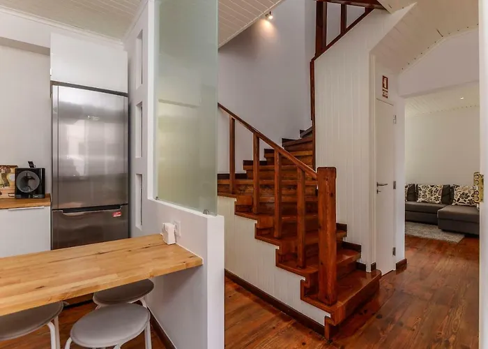 Seaside Family Townhouse - 100m From The Sea! * Cascais