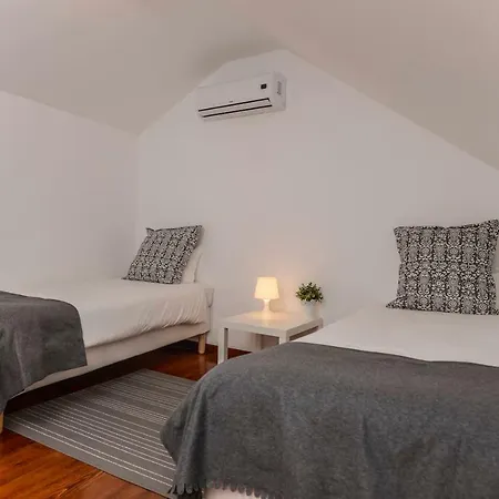 Seaside Family Townhouse - 100m From The Sea! * カスカイス