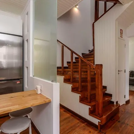 Seaside Family Townhouse - 100m From The Sea! * カスカイス