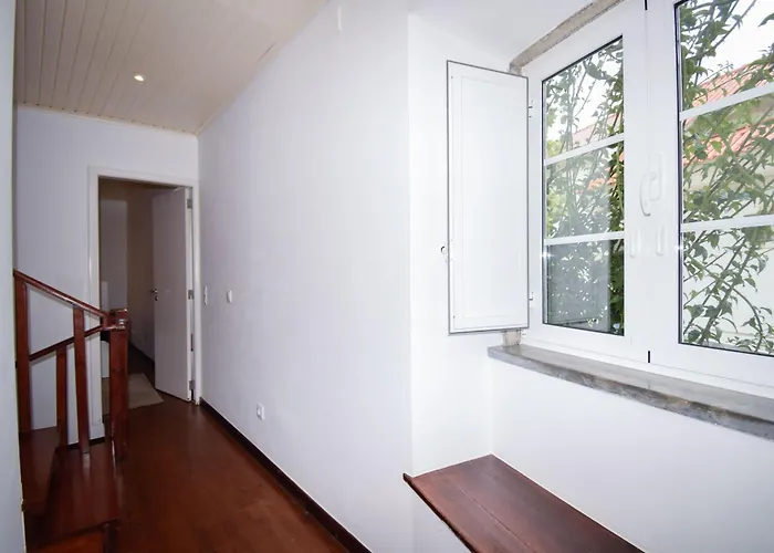 Seaside Family Townhouse - 100m From The Sea! شقة كاسكايس
